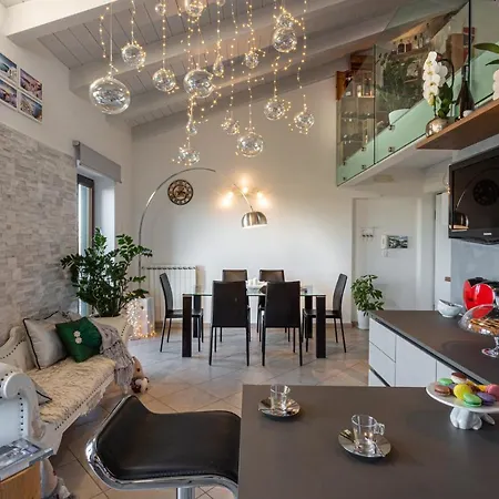 Live Your Dream Apartman San Costanzo